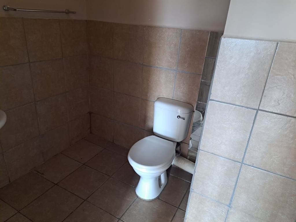 1 Bed Flat in Brakpan North photo number 21