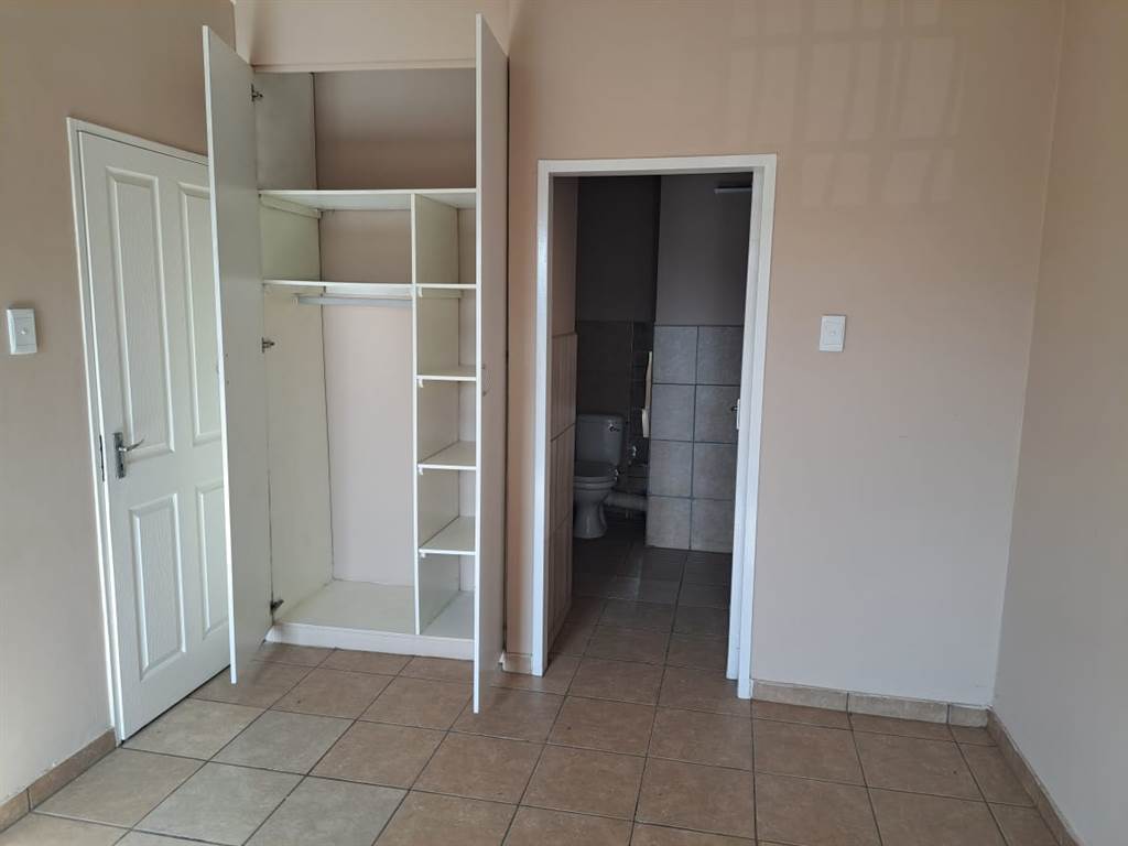 1 Bed Flat in Brakpan North photo number 15