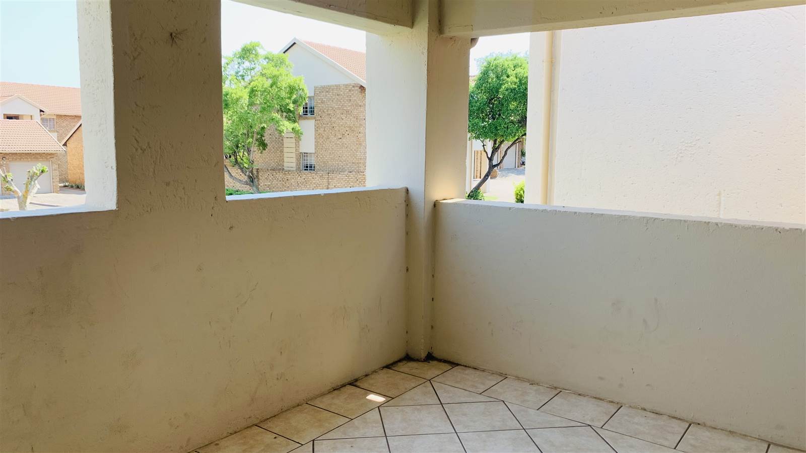 2 Bed Apartment in Raslouw photo number 14