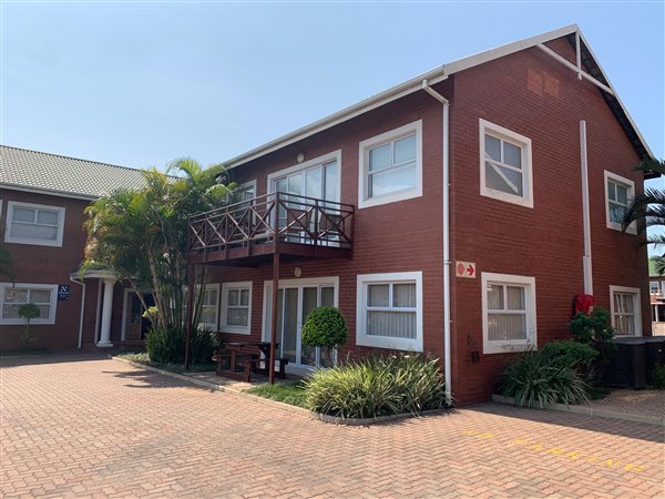 351 m² Commercial space 351 m² Commercial space