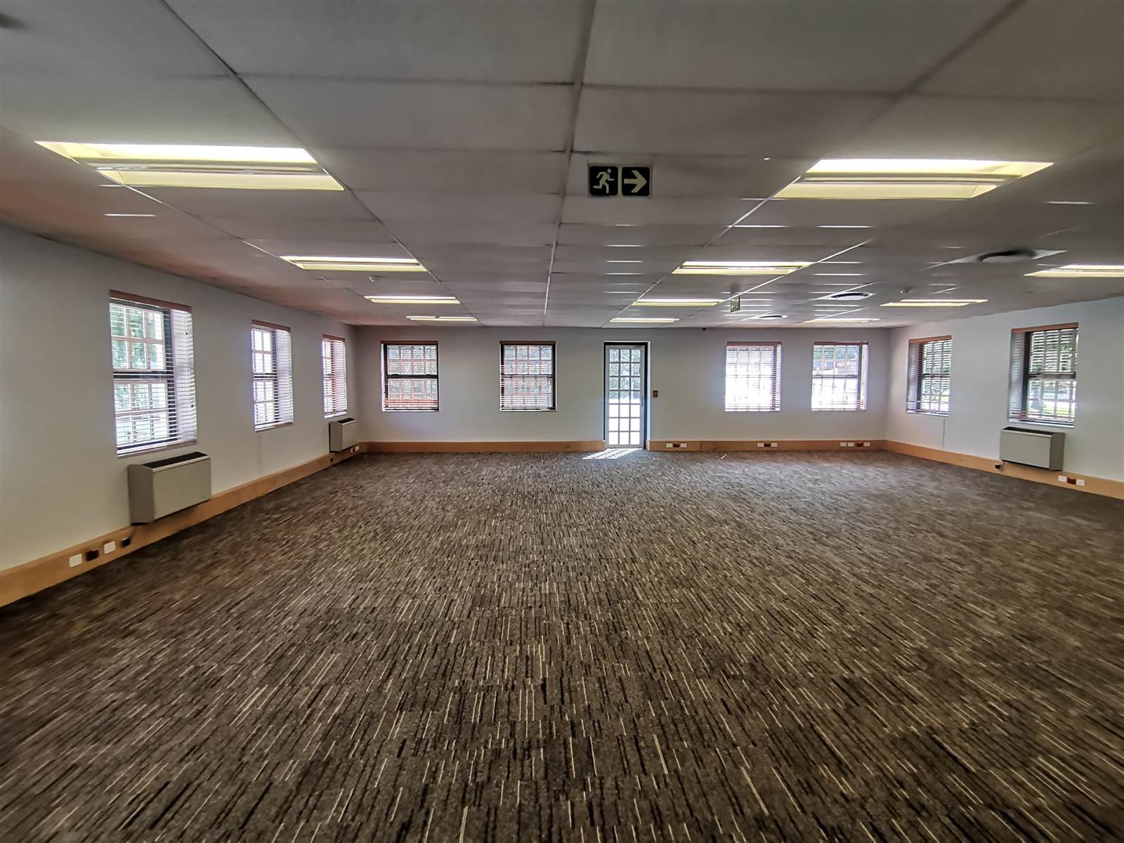 403  m² Commercial space in Rosebank photo number 22