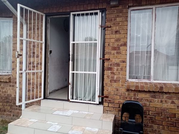2 Bed Townhouse in Norkem Park