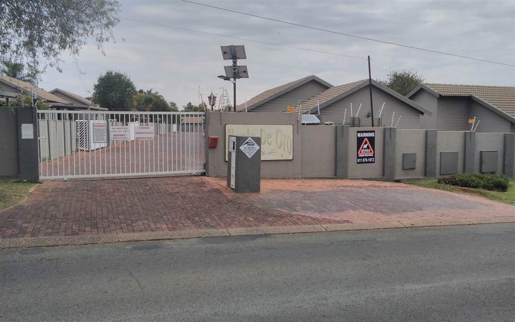 2 Bed Townhouse for sale in Allens Nek T4491628 Private Property