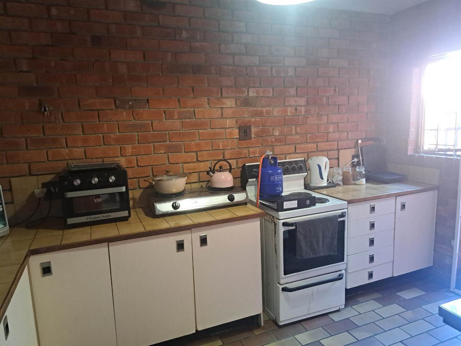 2 Bed Apartment in Secunda Central photo number 8