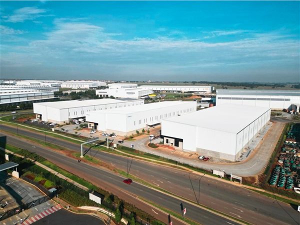 6477  m² Industrial space in Pomona