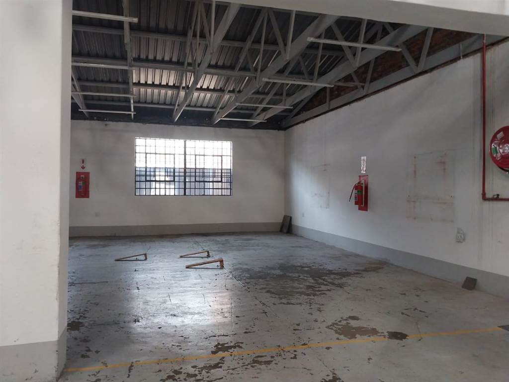 990  m² Industrial space in Ophirton photo number 6
