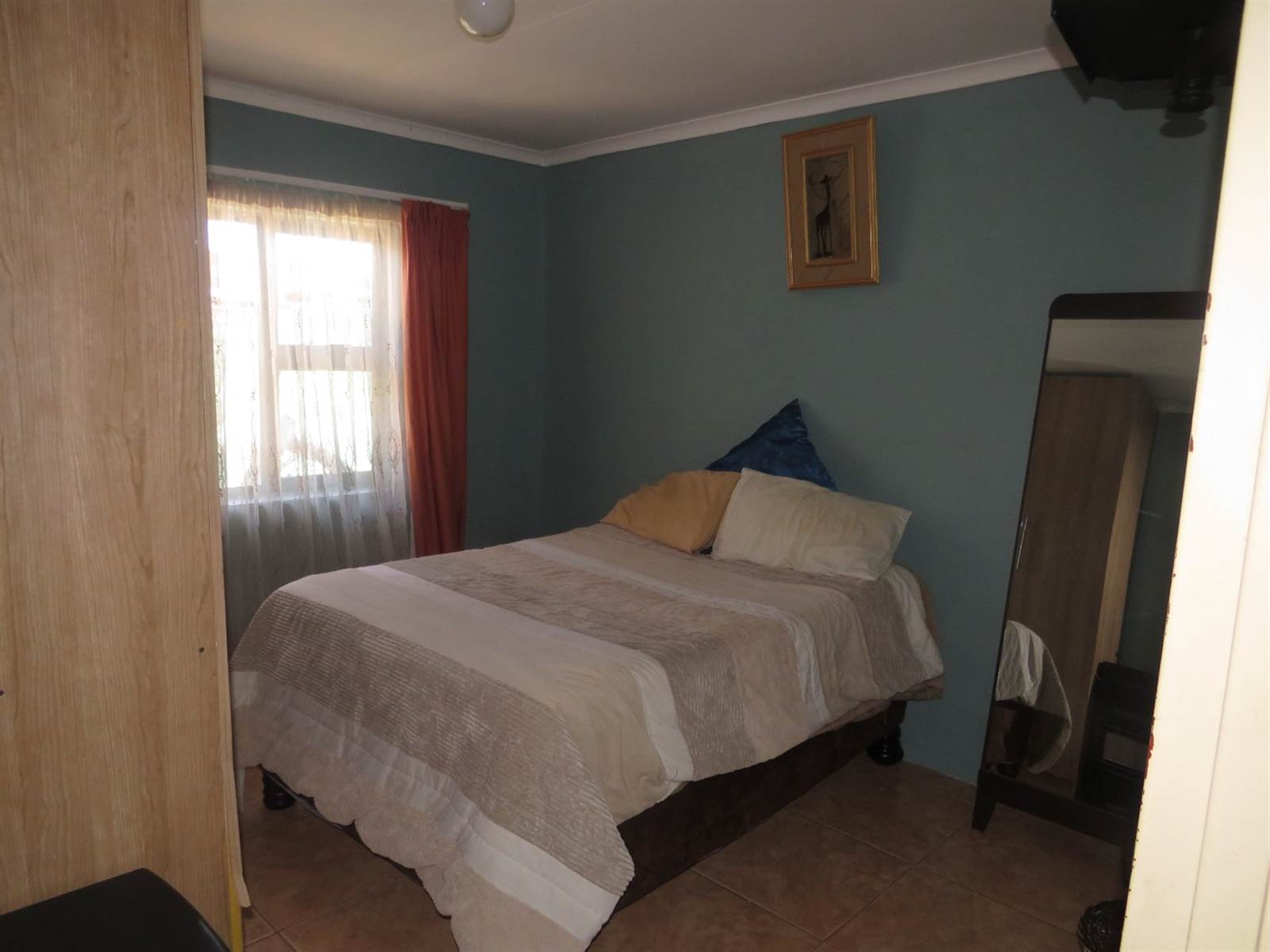 3 Bed House in Ezibeleni photo number 11