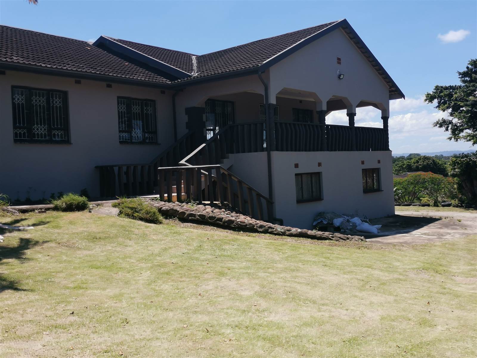 4 Bed House in Umkomaas photo number 2