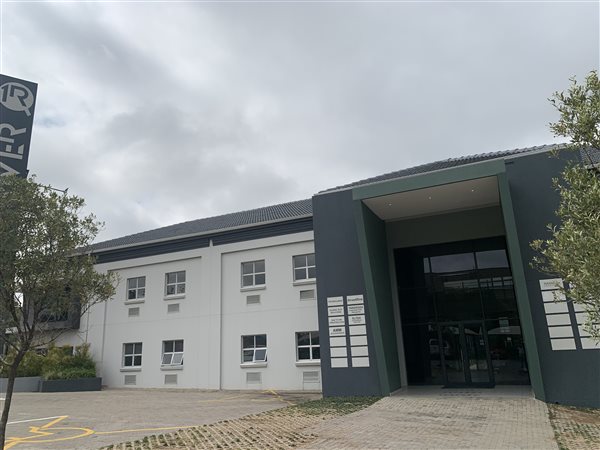 167  m² Commercial space in Halfway Gardens