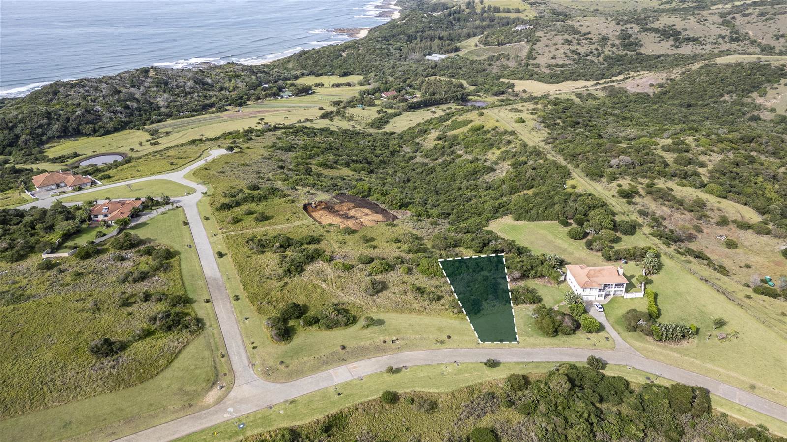 1139 m² Land available in Khamanga Bay photo number 8