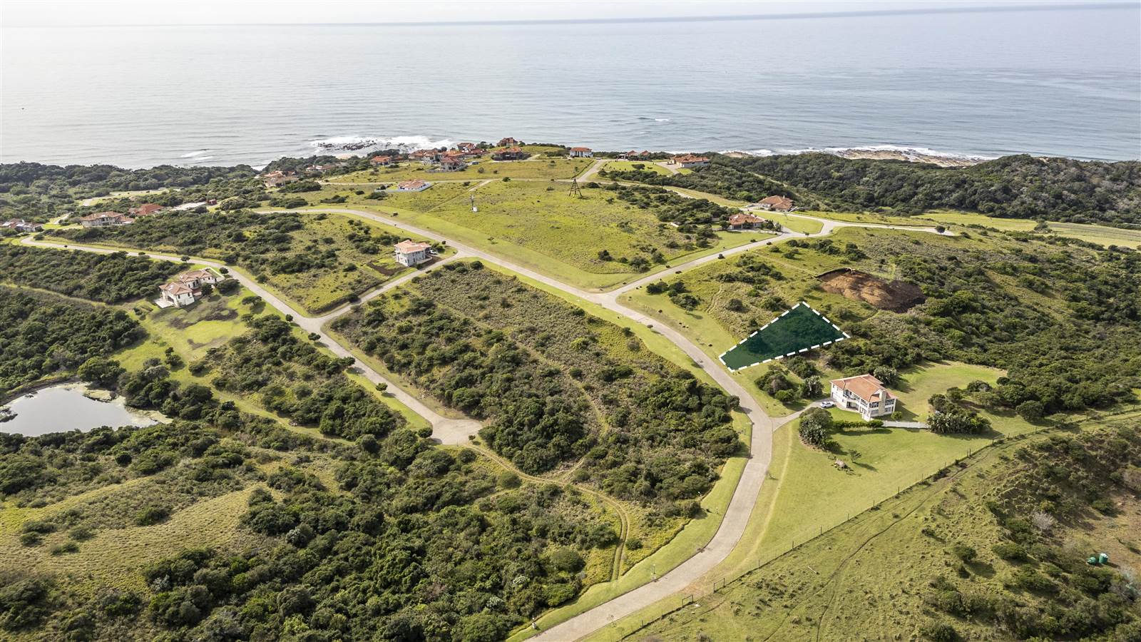 1139 m² Land available in Khamanga Bay photo number 11