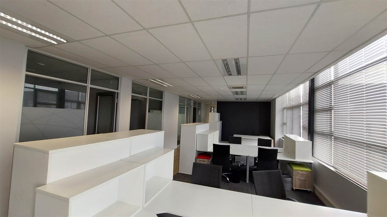 440  m² Commercial space in Parkhaven photo number 10