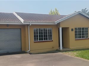 House in Lincoln Meade