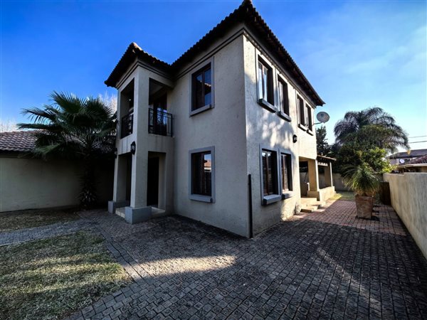 3 Bedroom House 3 Bedroom House