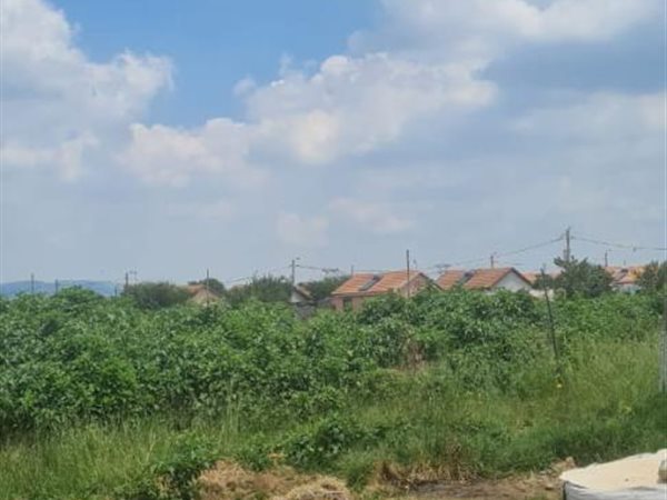 200 m² Land available in Palmridge