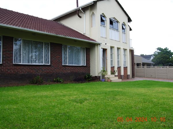 5 Bed House in Eastleigh