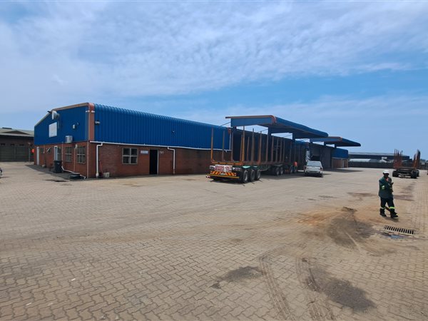 1 200  m² Industrial space