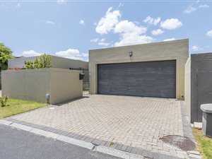 House in Parklands North