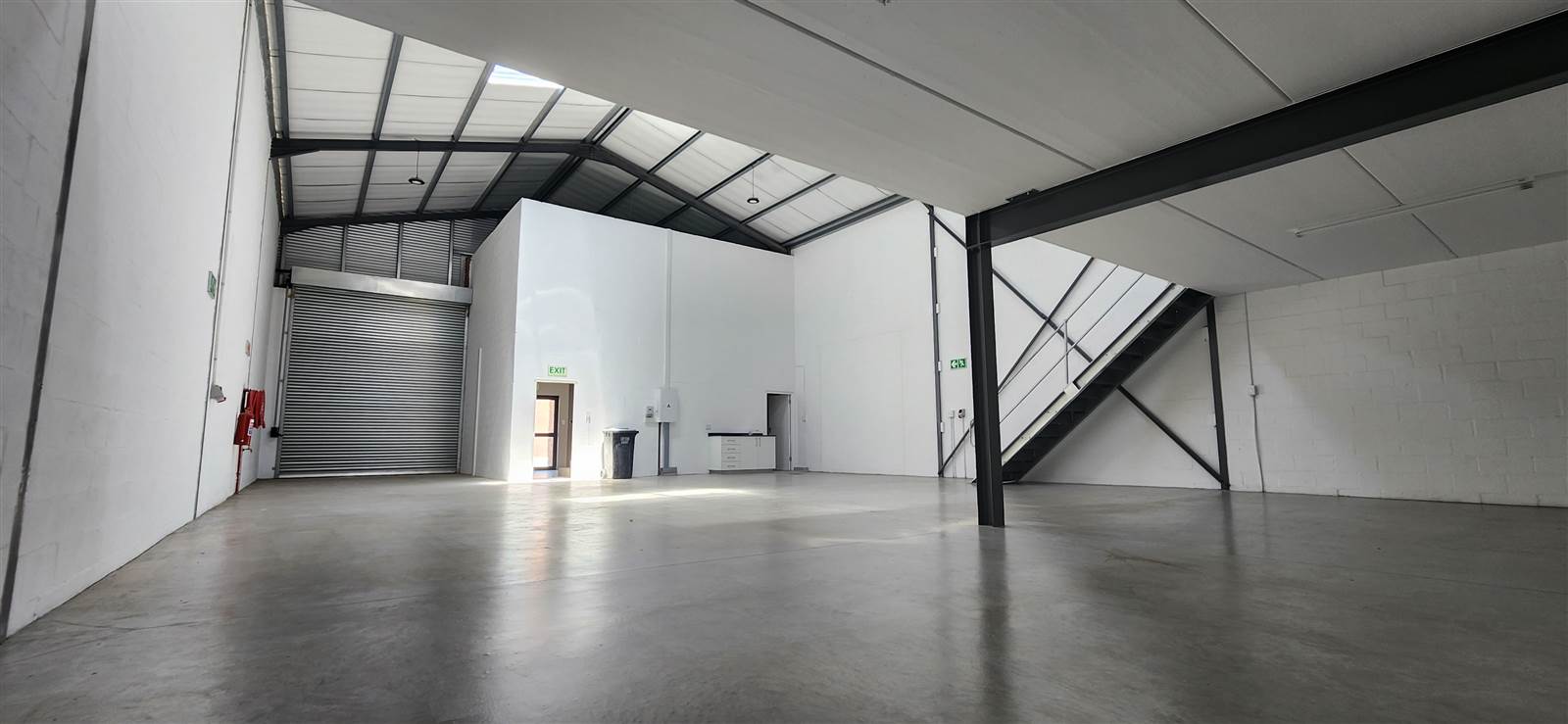 323  m² Industrial space in Killarney Gardens photo number 9