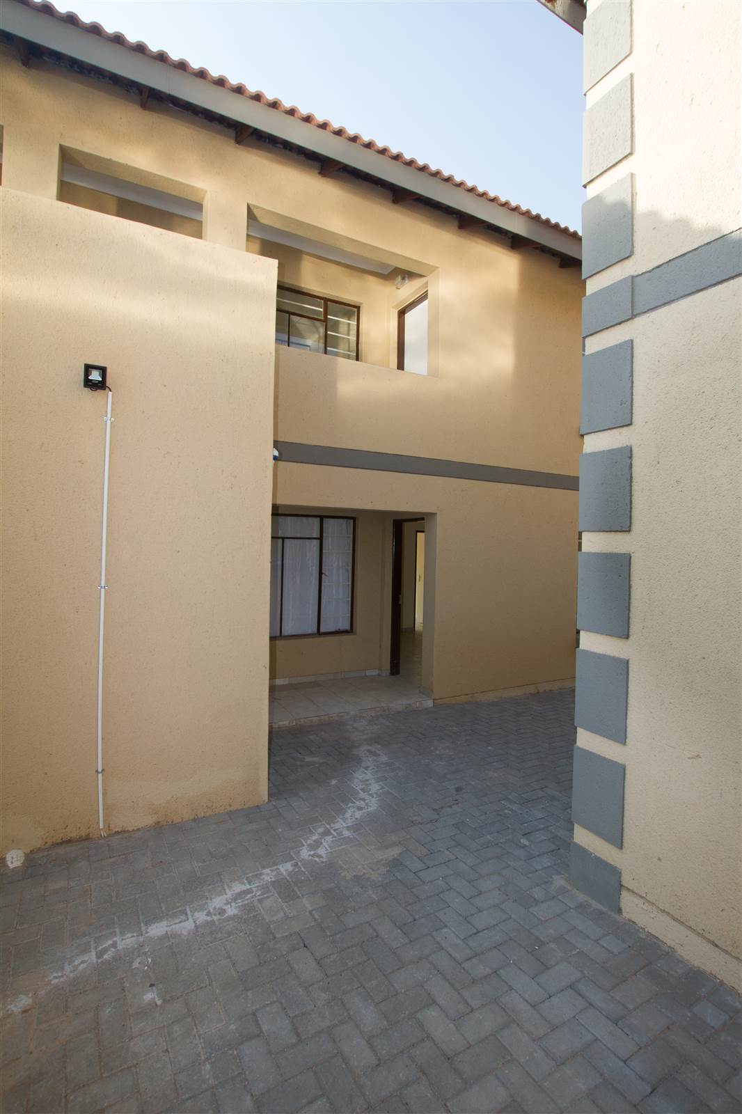 2 Bed Apartment in Kriel photo number 2