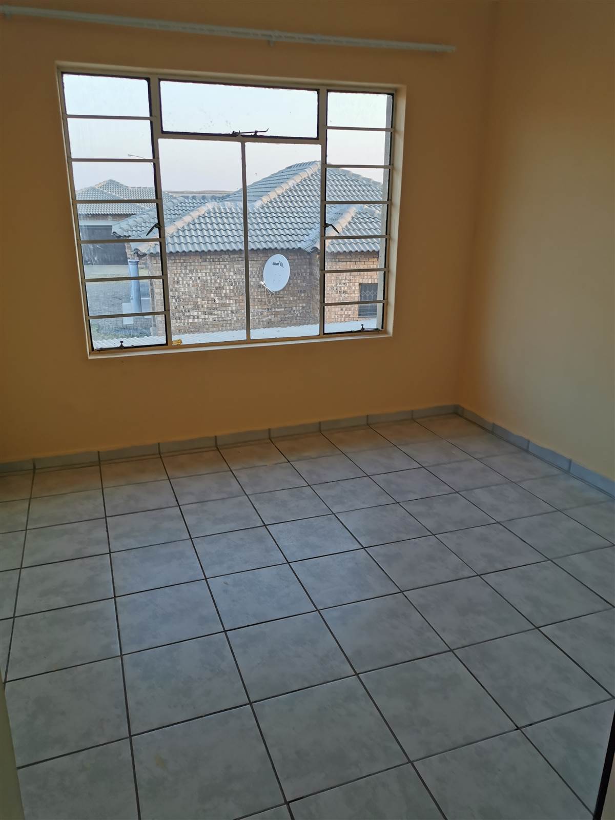 2 Bed Apartment in Kriel photo number 8