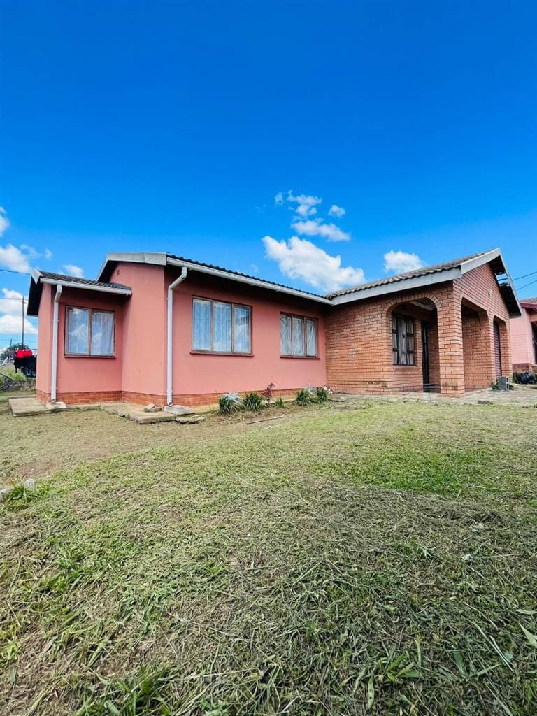 3 Bed House in Wembezi photo number 6