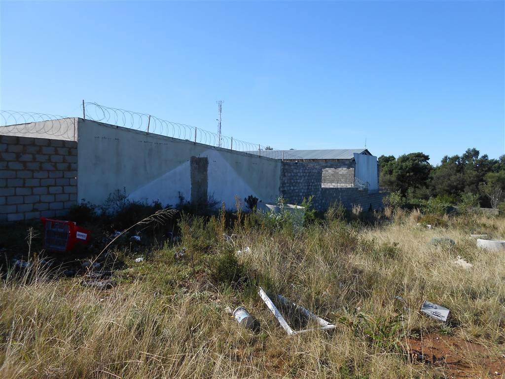 700  m² Industrial space in Humansdorp photo number 3