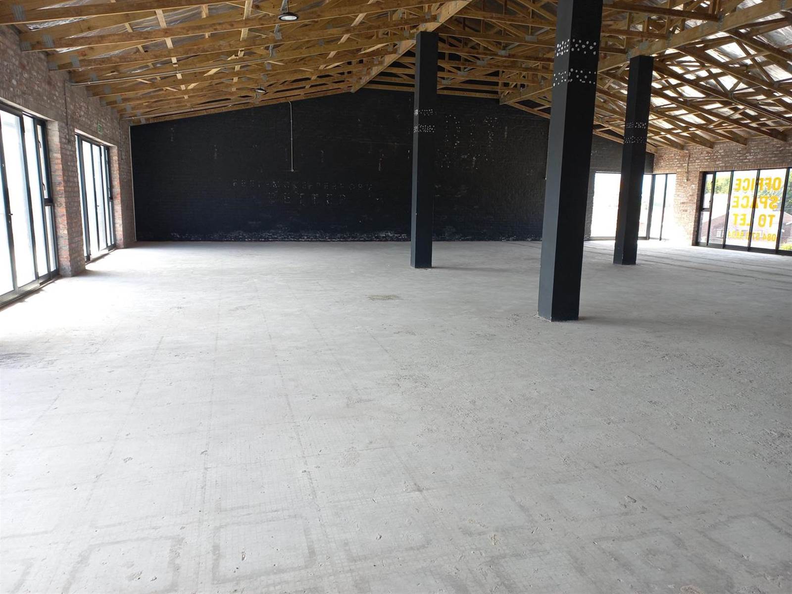 372  m² Commercial space in Fairview photo number 5