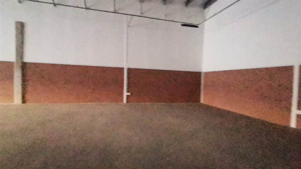 596  m² Industrial space in Olifantsfontein photo number 18