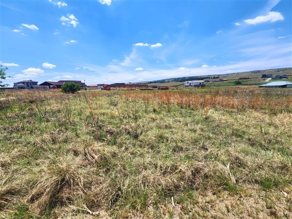 920 m² Land