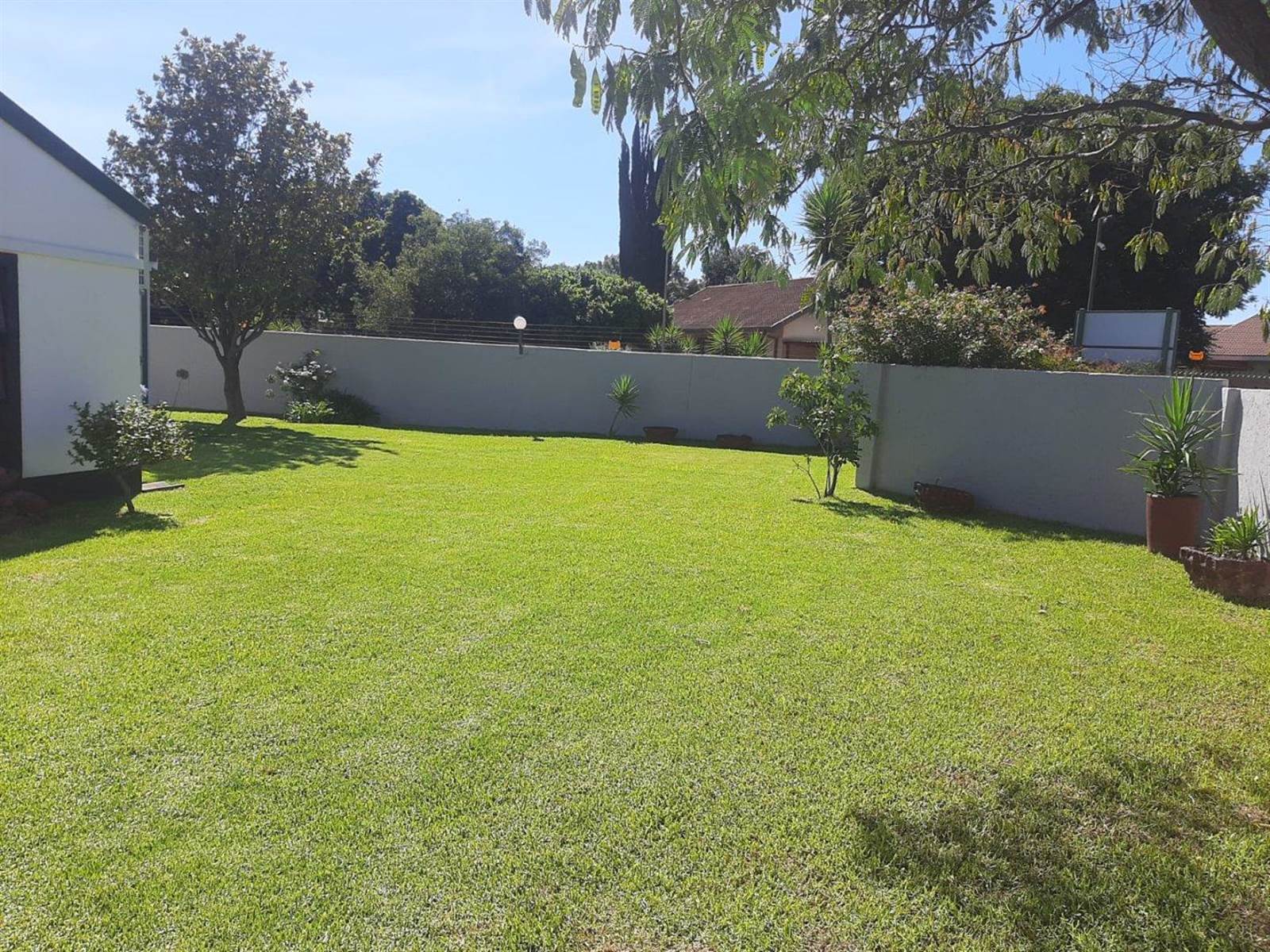 3 Bed Townhouse in Vaalpark photo number 7