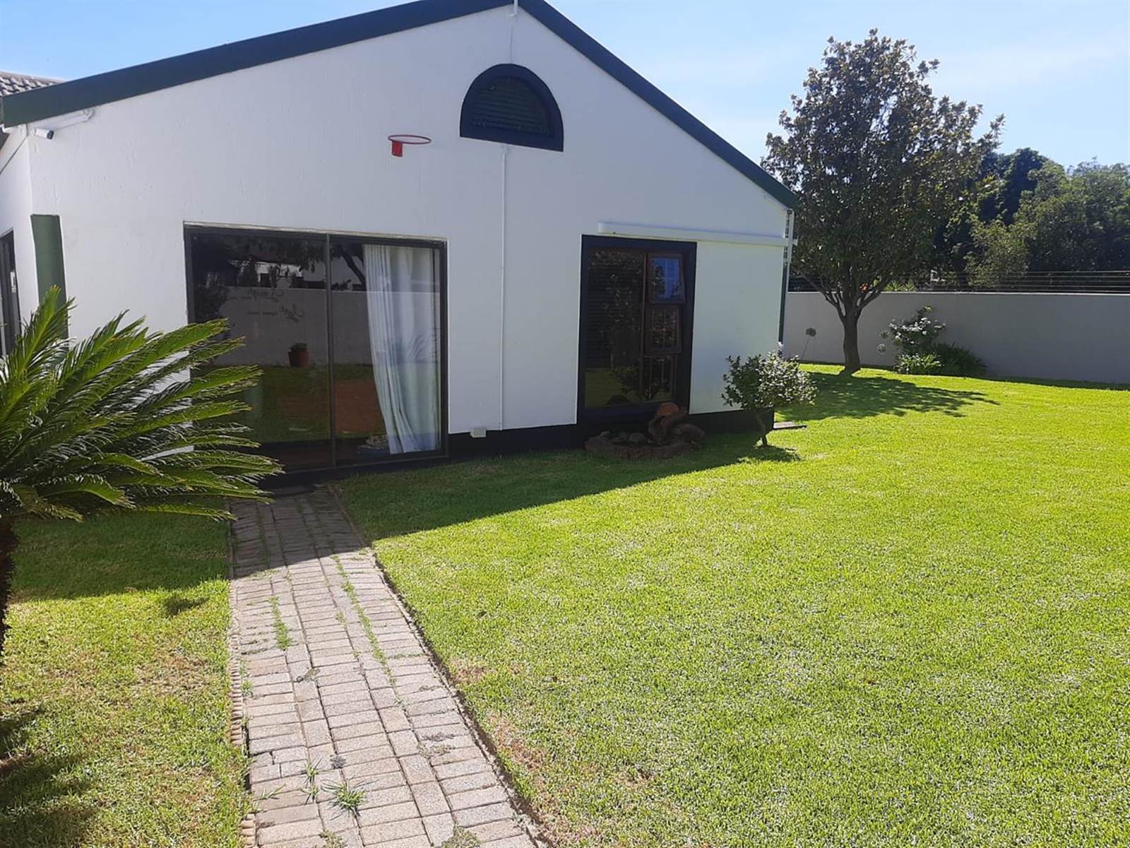 3 Bed Townhouse in Vaalpark photo number 2