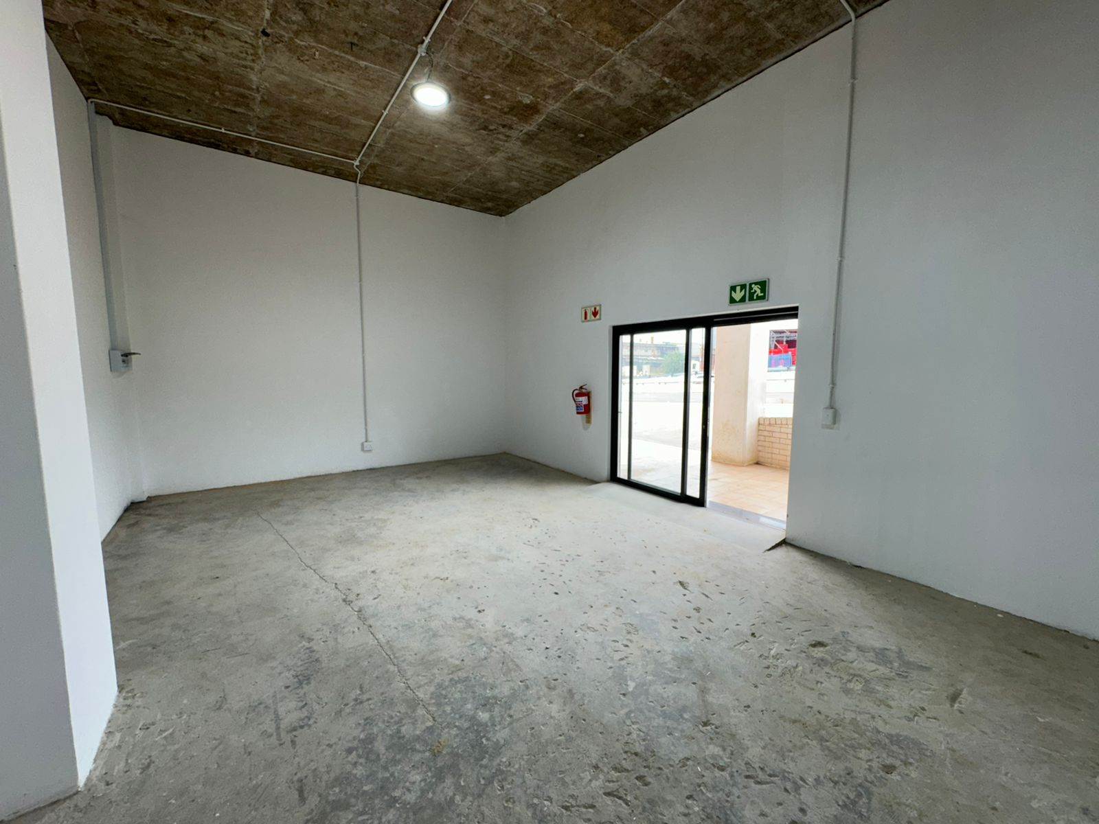 65.6  m² Commercial space in Wynberg photo number 16