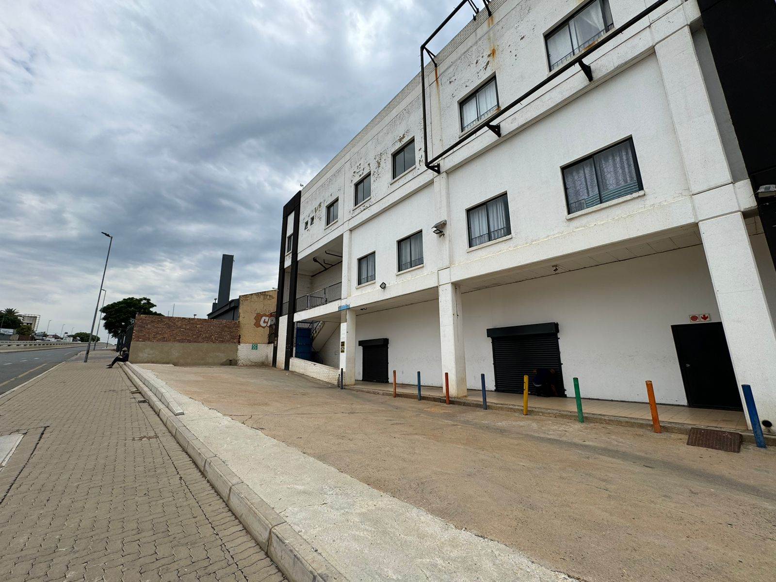 65.6  m² Commercial space in Wynberg photo number 2