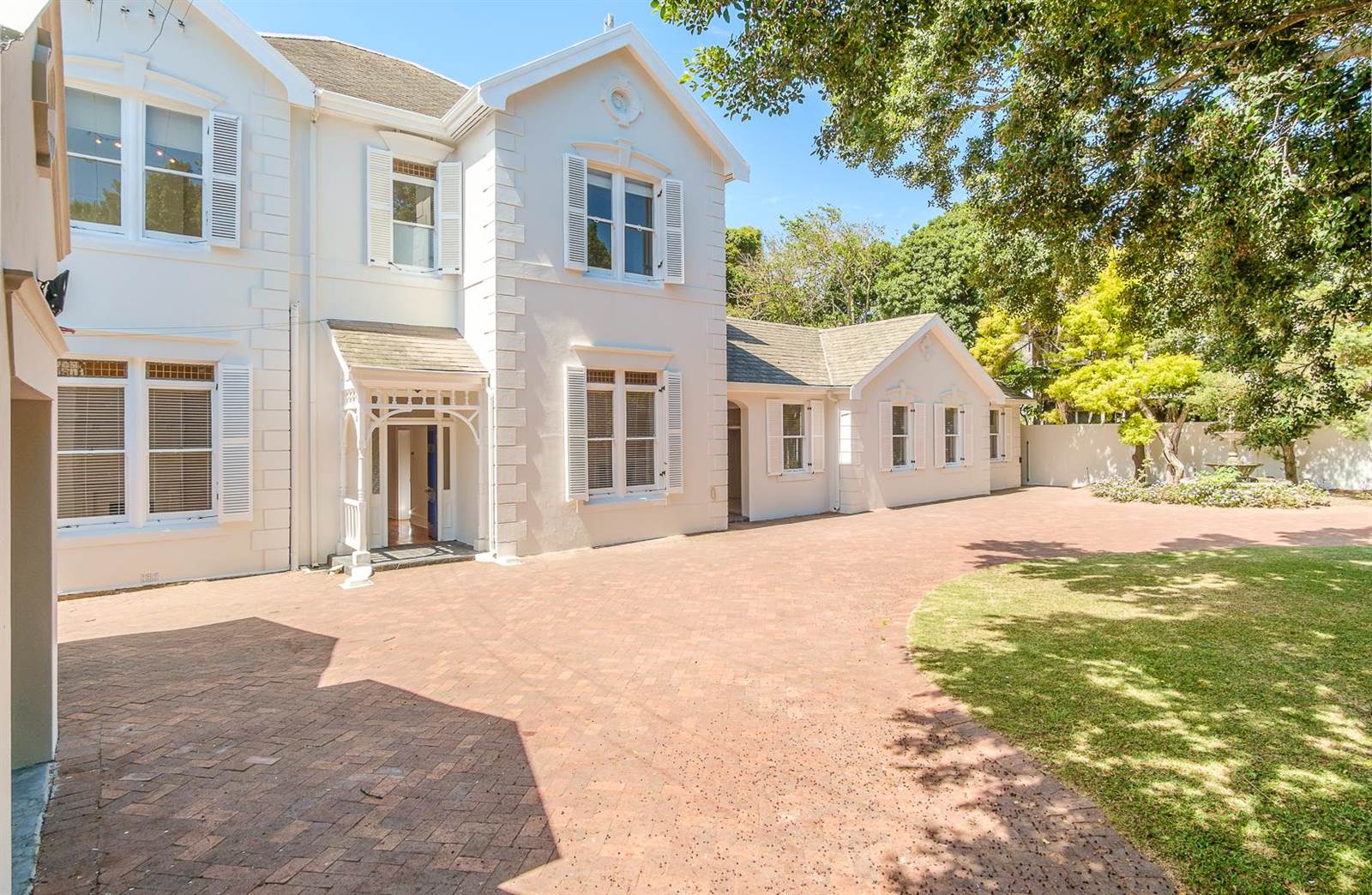 5 Bed House in Rondebosch photo number 4