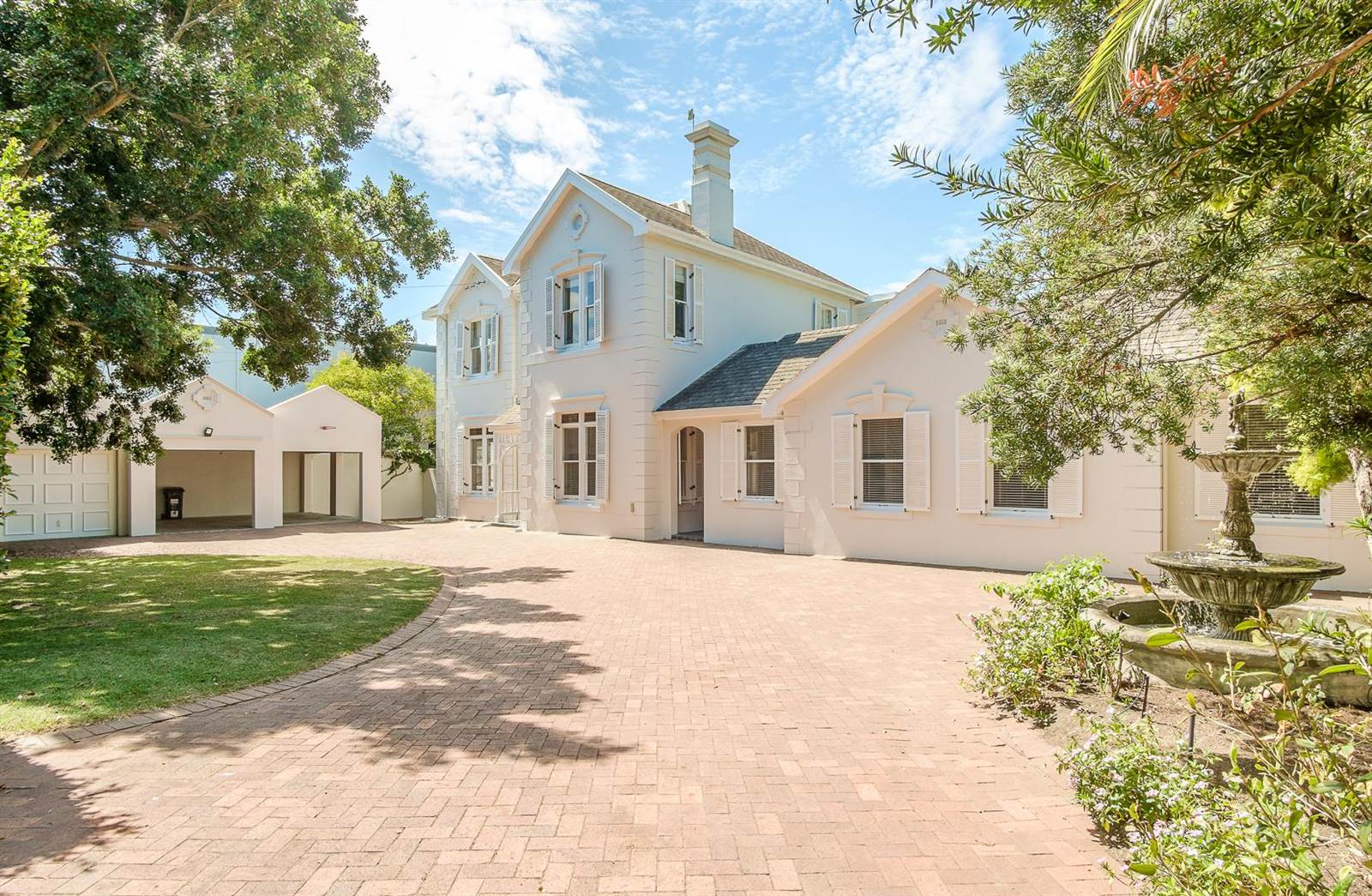 5 Bed House in Rondebosch photo number 1
