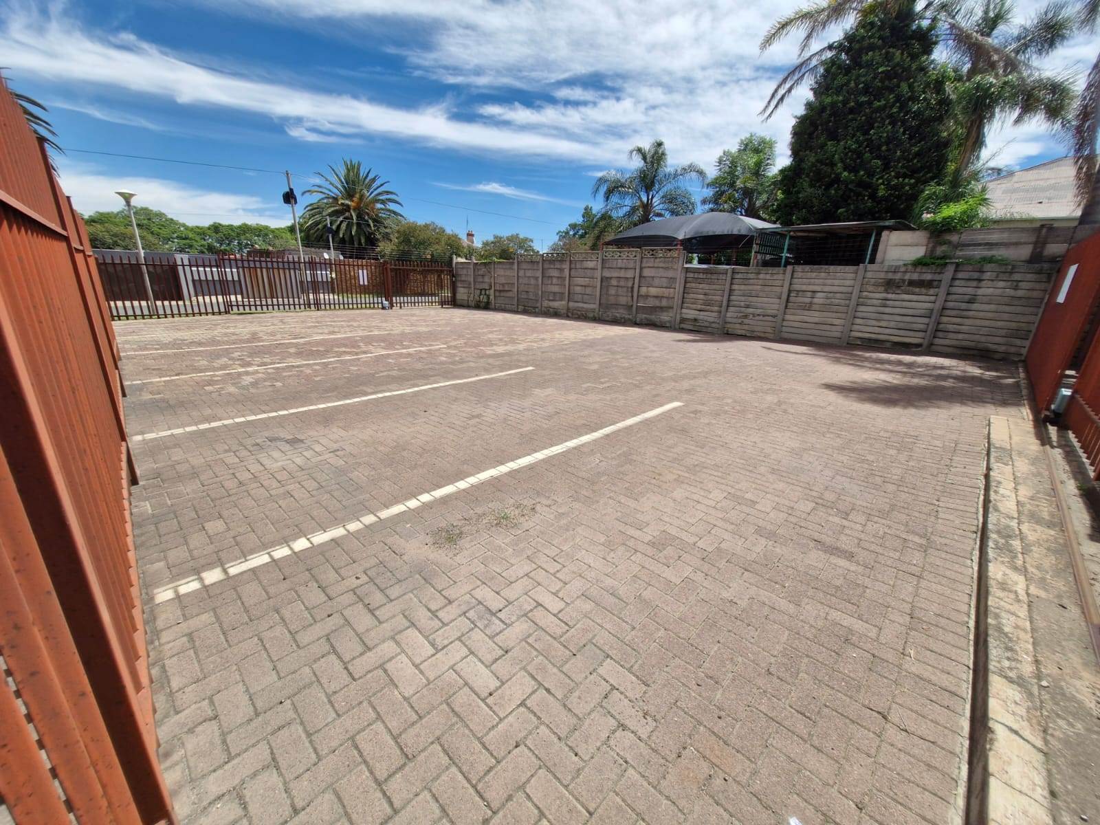 450  m² Industrial space in Witbank Central photo number 28