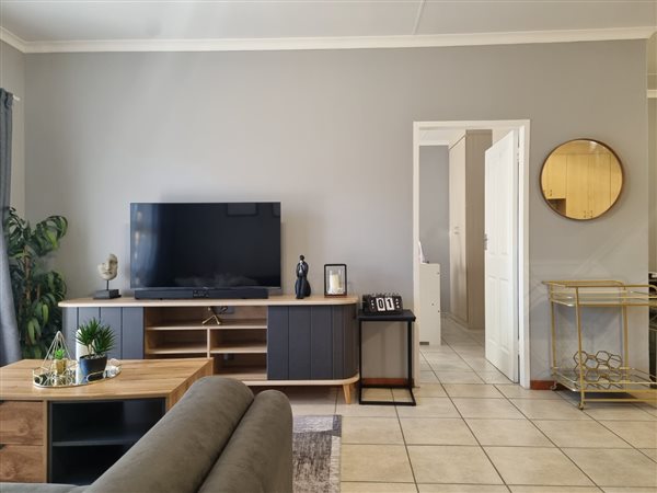 2 Bedroom Apartment 2 Bedroom Apartment