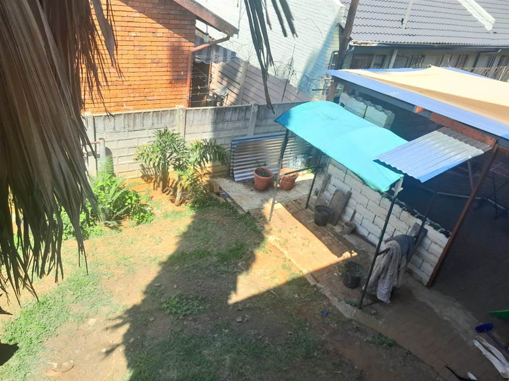 3 Bed Townhouse in Rustenburg Central photo number 21