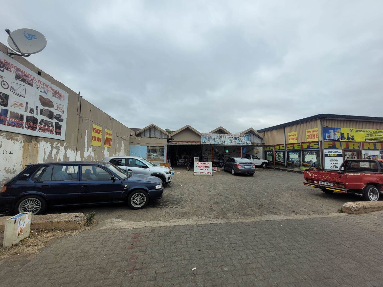 2155  m² Commercial space in Kempton Park Central photo number 1
