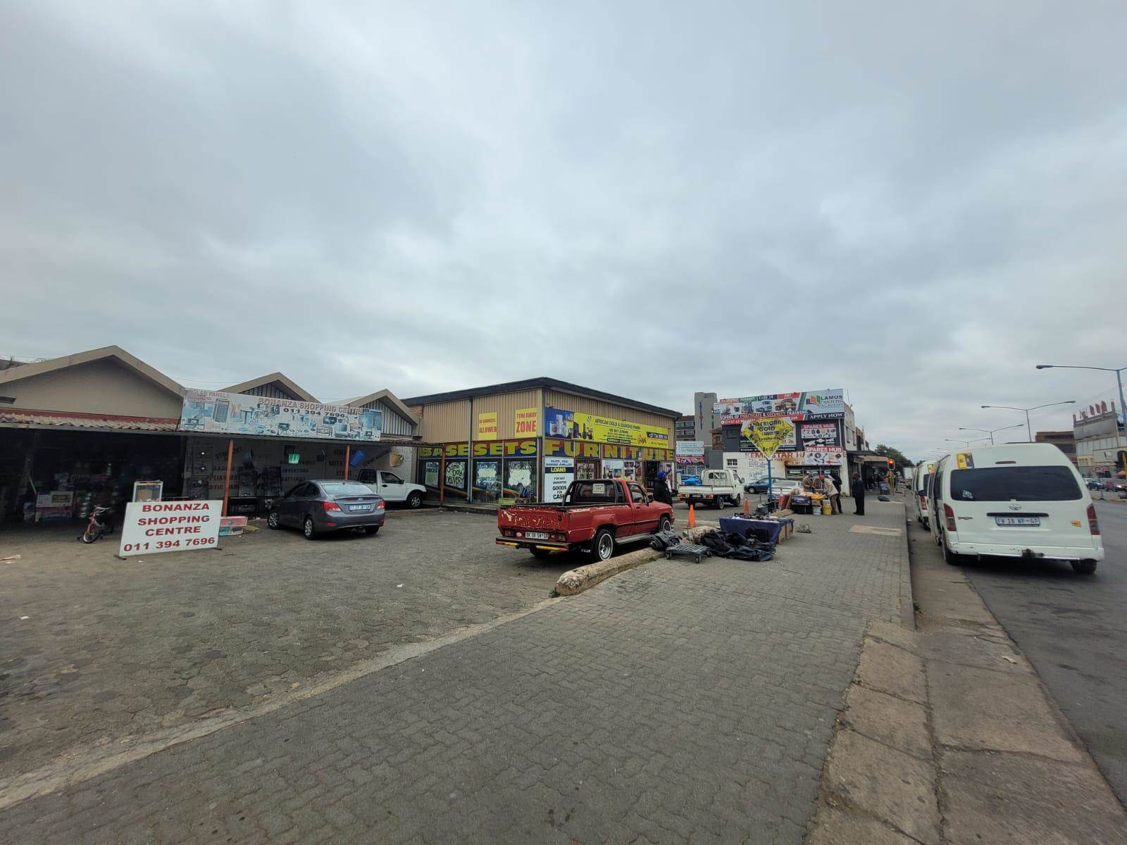 2155  m² Commercial space in Kempton Park Central photo number 2
