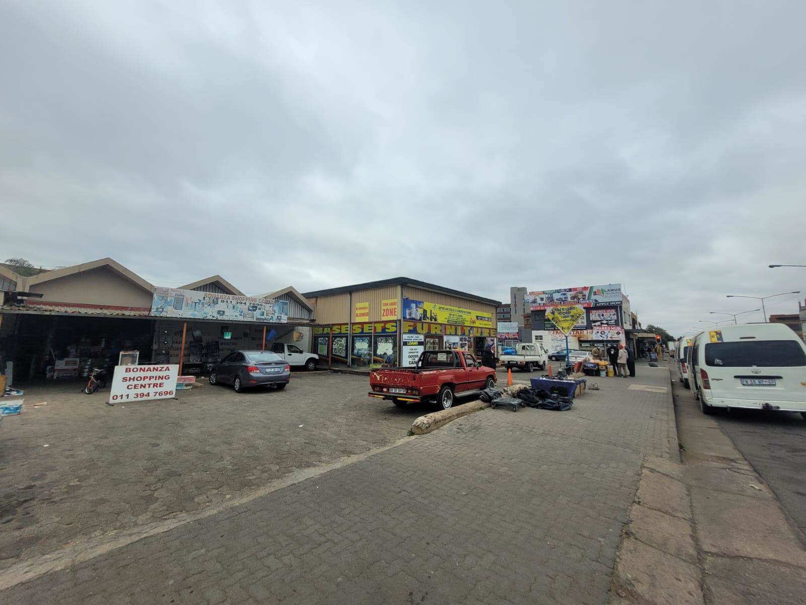 2155  m² Commercial space in Kempton Park Central photo number 5