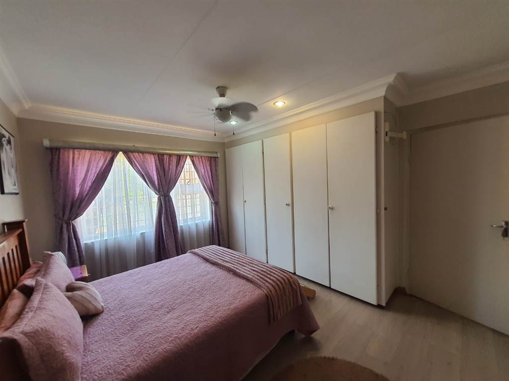 2 Bed Townhouse in Wapadrand photo number 18