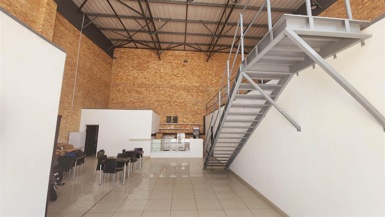 273  m² Industrial space in Kya Sands photo number 2