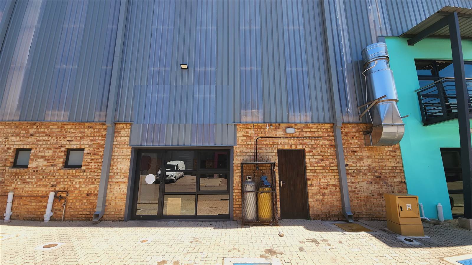 273  m² Industrial space in Kya Sands photo number 1