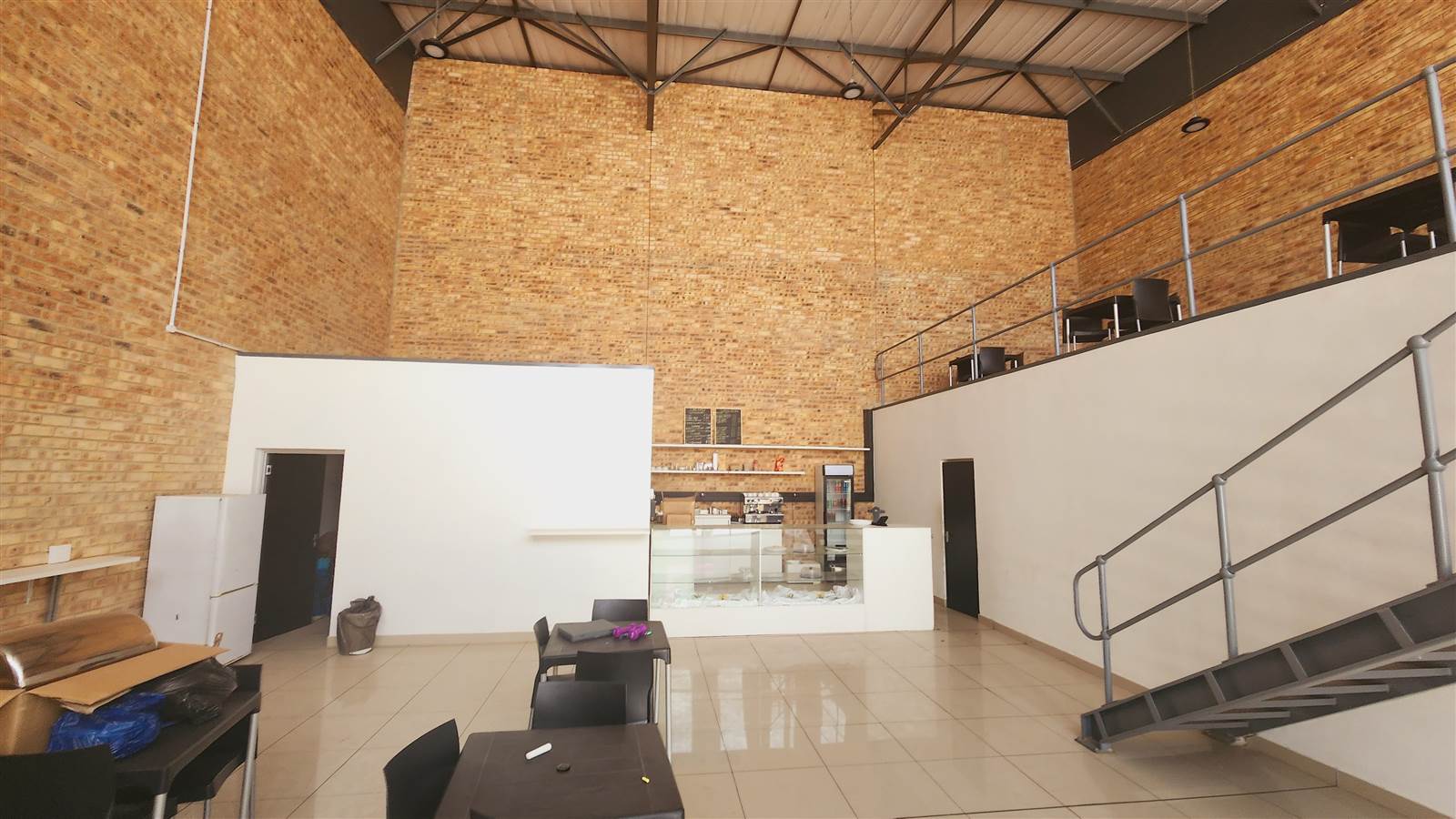 273  m² Industrial space in Kya Sands photo number 3