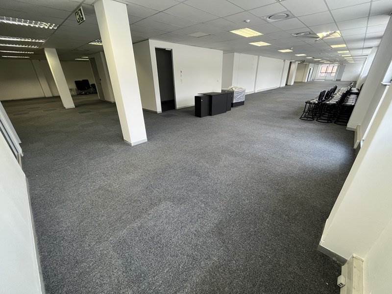 612  m² Office Space in Rivonia photo number 13