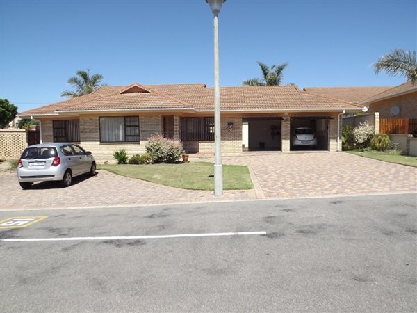 3 Bedroom House 3 Bedroom House