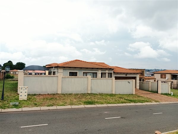 3 Bed House in Munsieville South