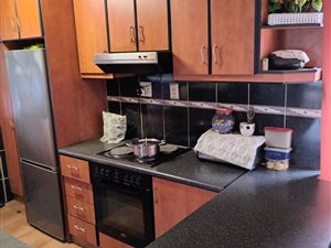 3 Bed House in Newlands West
